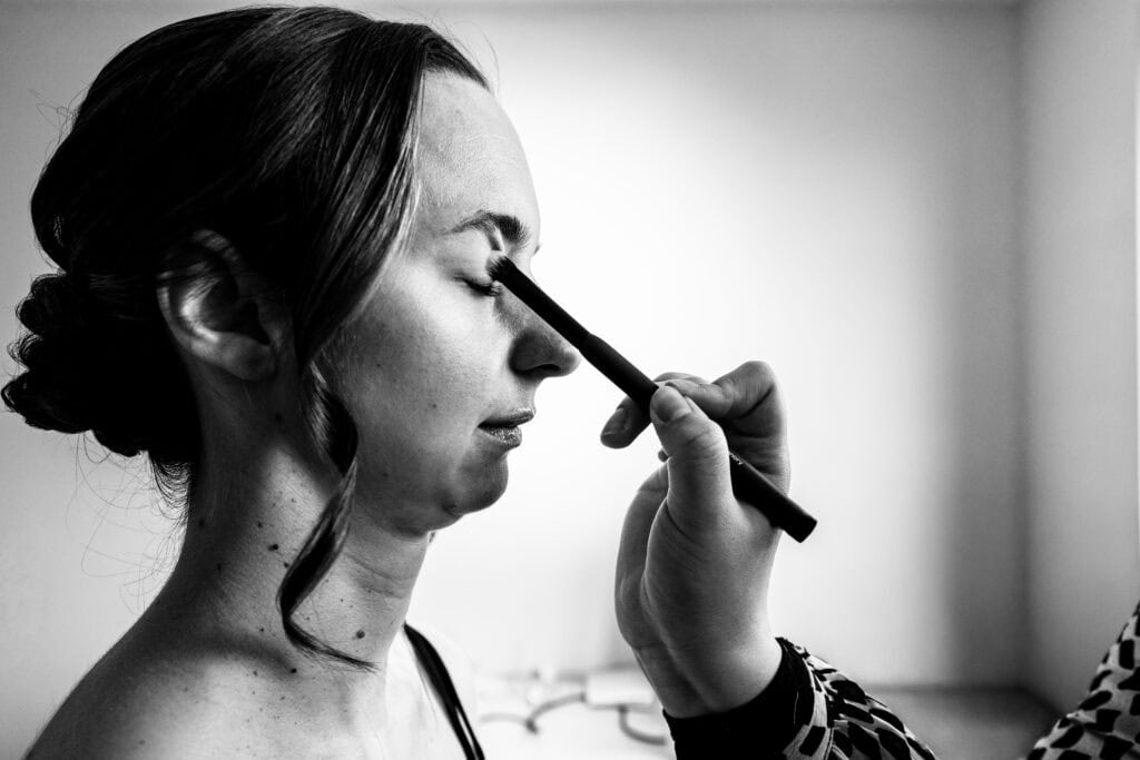 klaarmaken bruid make-up Rotselaar