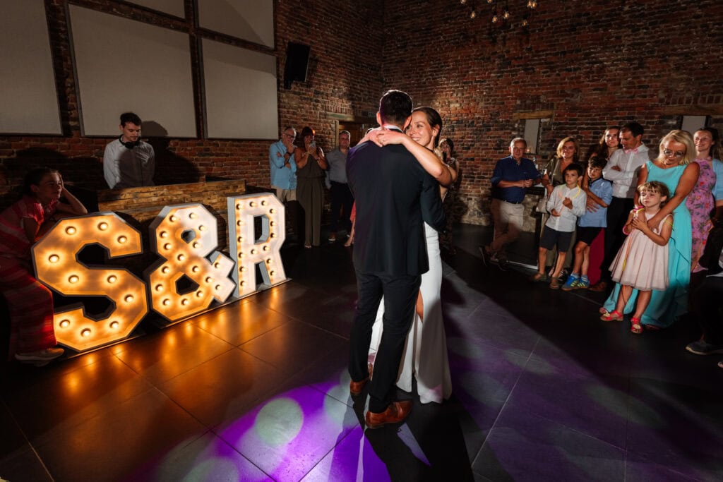 openingsdans Sarah en Ruben huwelijk Goed Van Gothem Heers